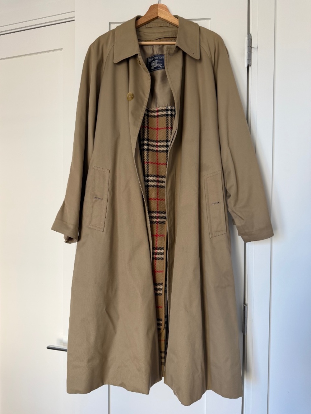 Vintage Burberrys single-breasted trench coat